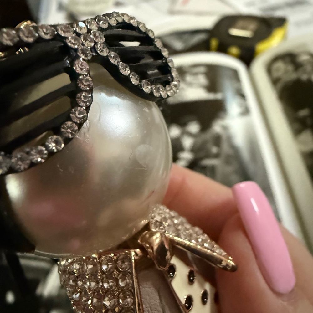 Celebrity - Keychain - Picture 4 of 5